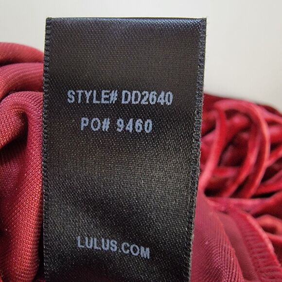 Lulu’s Shine Of Your Life Wine Red Crushed Velvet Wrap Dress 3/4 Sleeve size XS - Picture 12 of 12